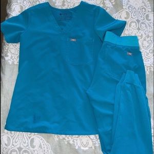 Figs teal scrub set XS